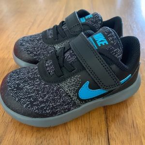 Toddler Nike Flex Contact Sneakers, Size 8